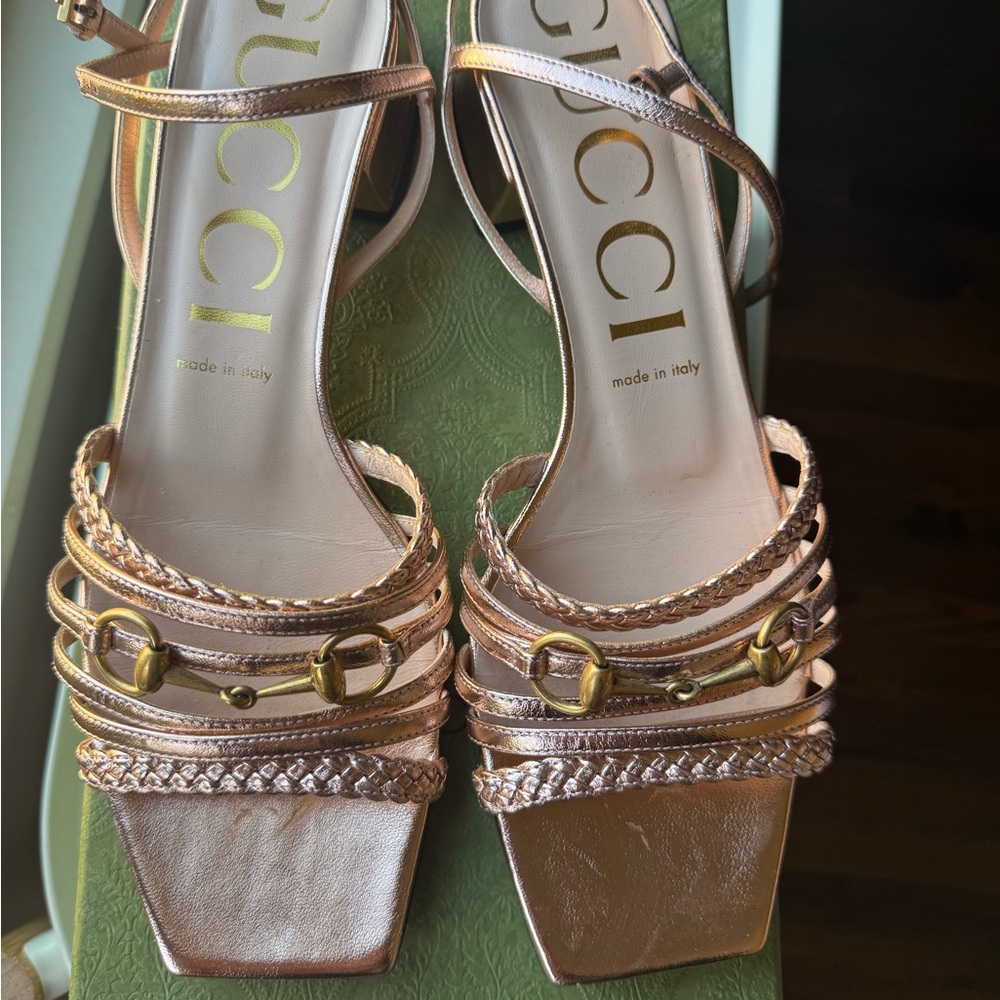 Gucci Women's Ketty Salmon/Rose Gold Strappy Sandals, 39.5